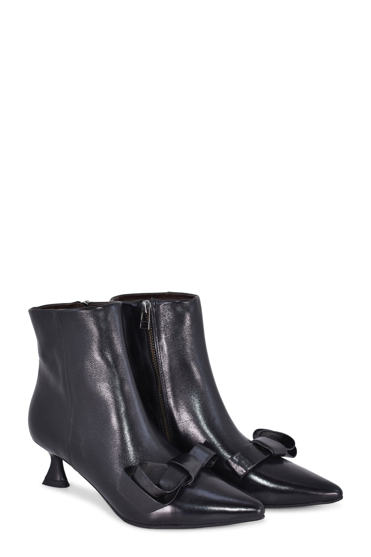 FUROREBLACK LA VITRINA