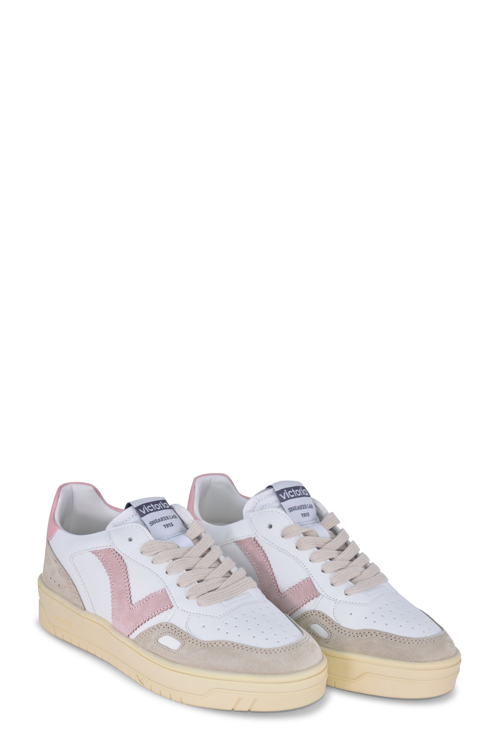 1257136ROSADO VICTORIA