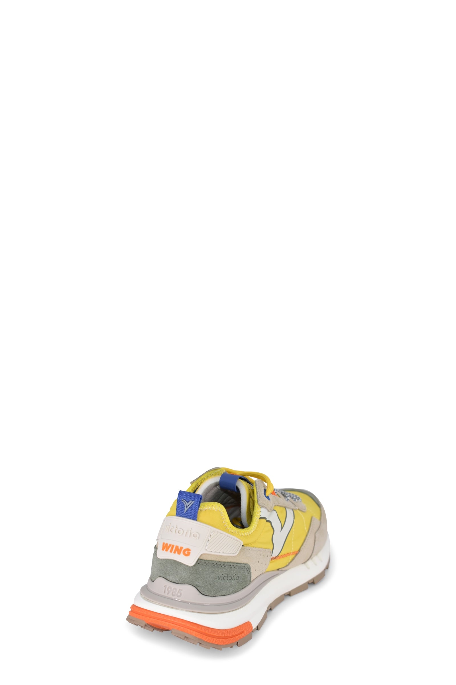 8811105AMARILLO VICTORIA