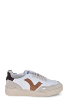 1257101CAMEL VICTORIA